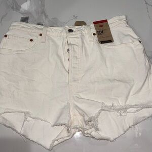 Levi 501 Short size 32
